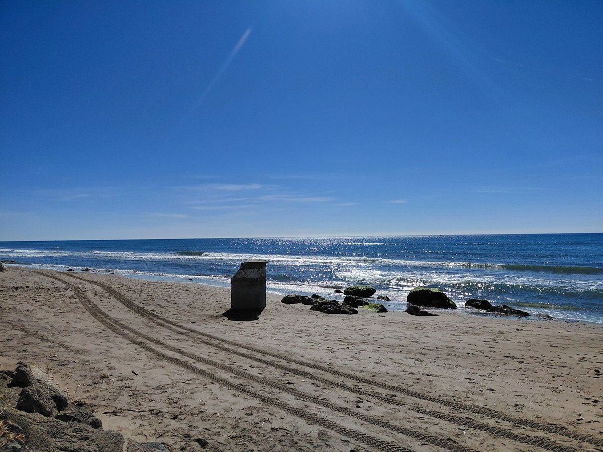 a523ab06dad68f0f419c4f6e2023892c - 20