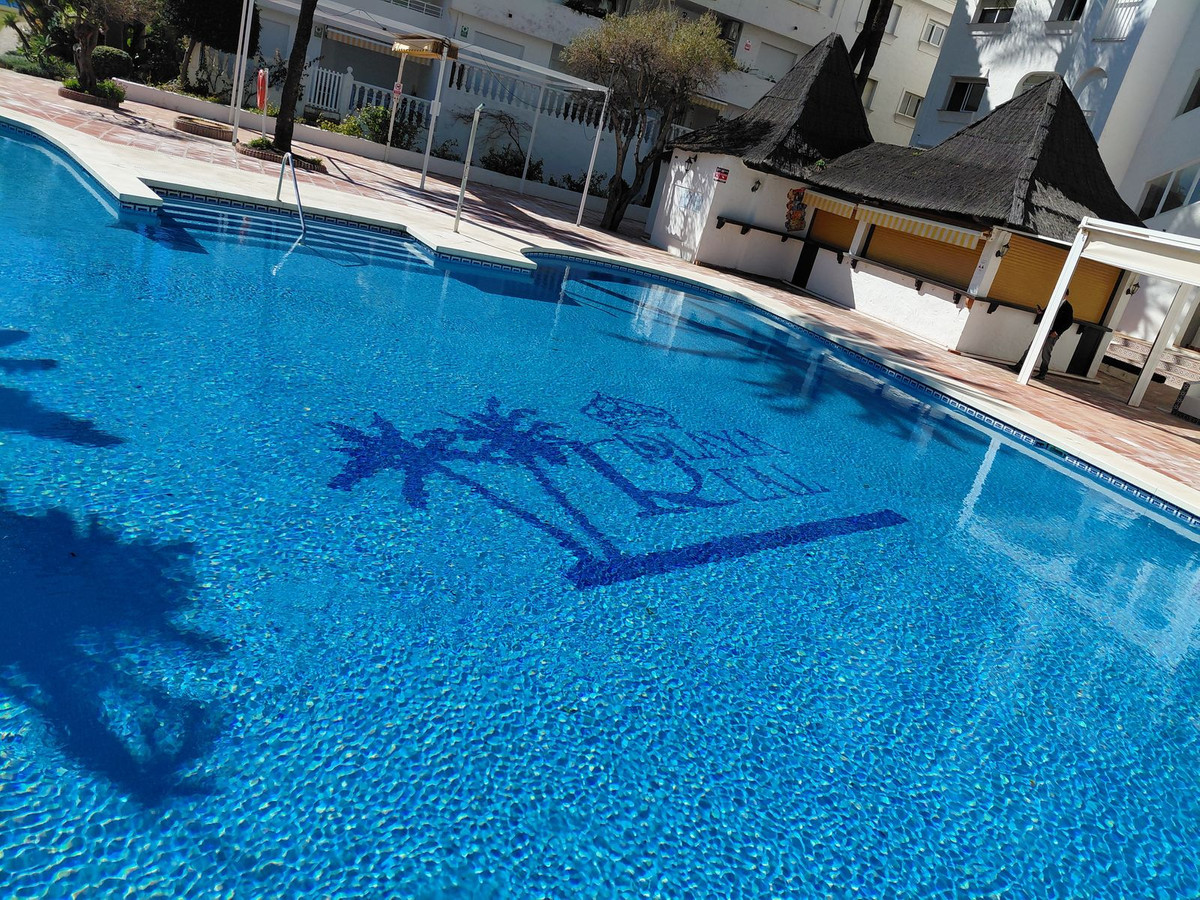 a523ab06dad68f0f419c4f6e2023892c - 27