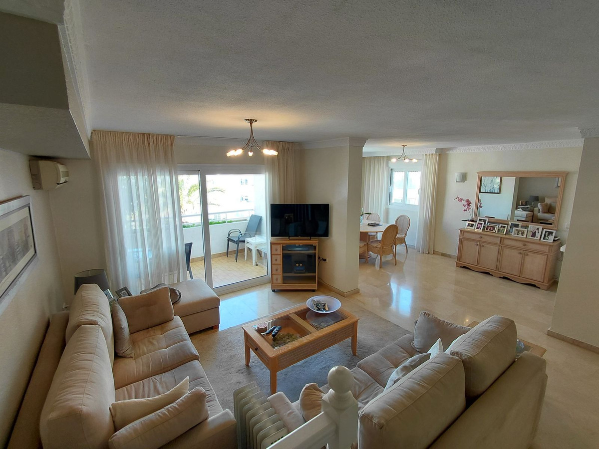 a523ab06dad68f0f419c4f6e2023892c - 8