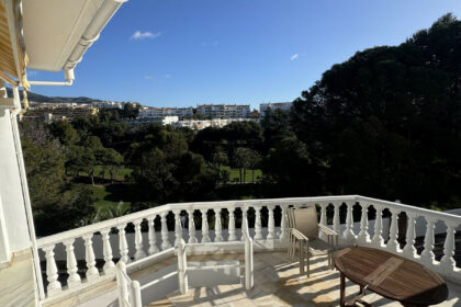 a52bcfbb24ce5f08f3f8001768f875d8 - 1