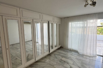 a52bcfbb24ce5f08f3f8001768f875d8 - 11