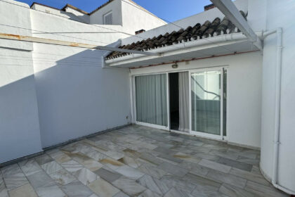 a52bcfbb24ce5f08f3f8001768f875d8 - 13