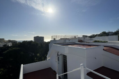 a52bcfbb24ce5f08f3f8001768f875d8 - 18