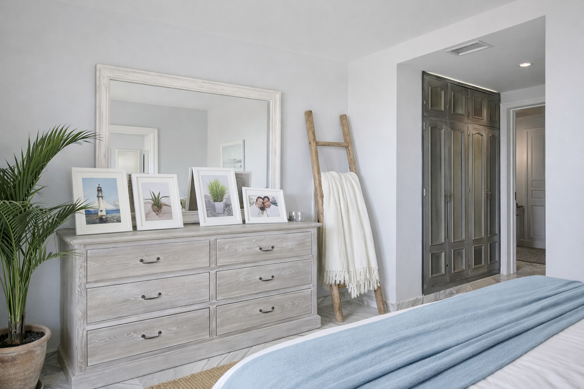 a6167c15ab2830484865f106016ff6b5 - 12