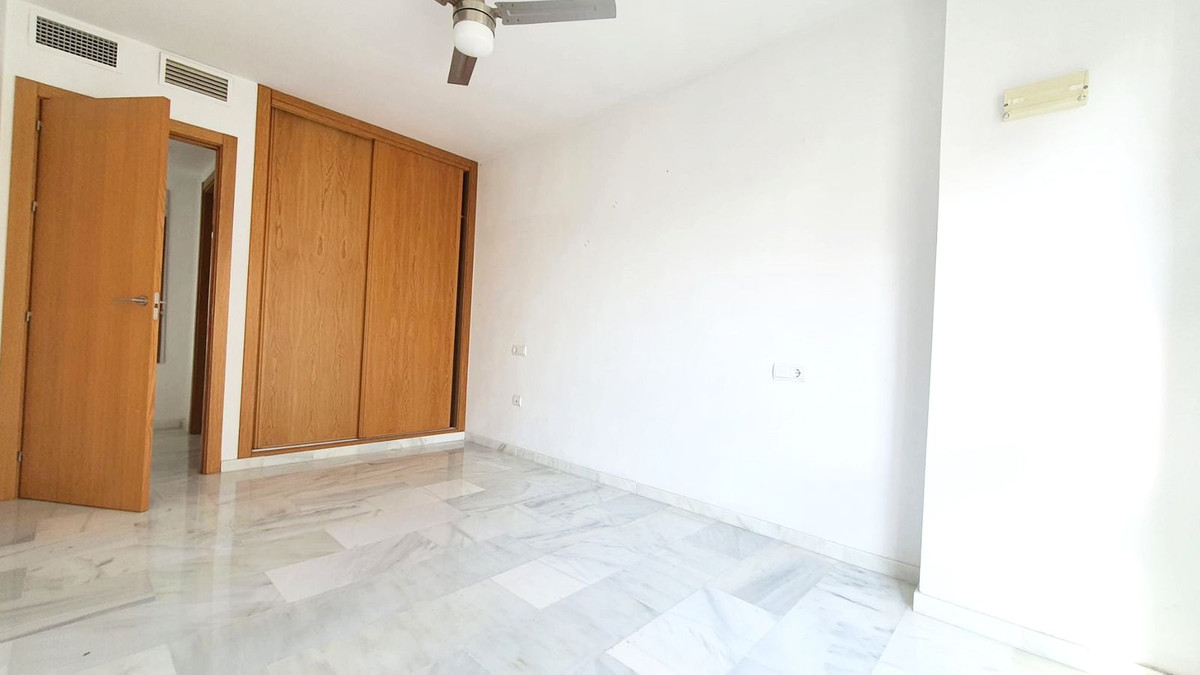 a6e80cfacec4f1910976c4eef4d527d9 - 3