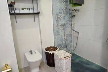 a6f7351d8b70ef922af0c758a4b39f2b - 18