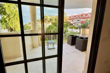 a744e4458140b5611fb119337865037a - 24