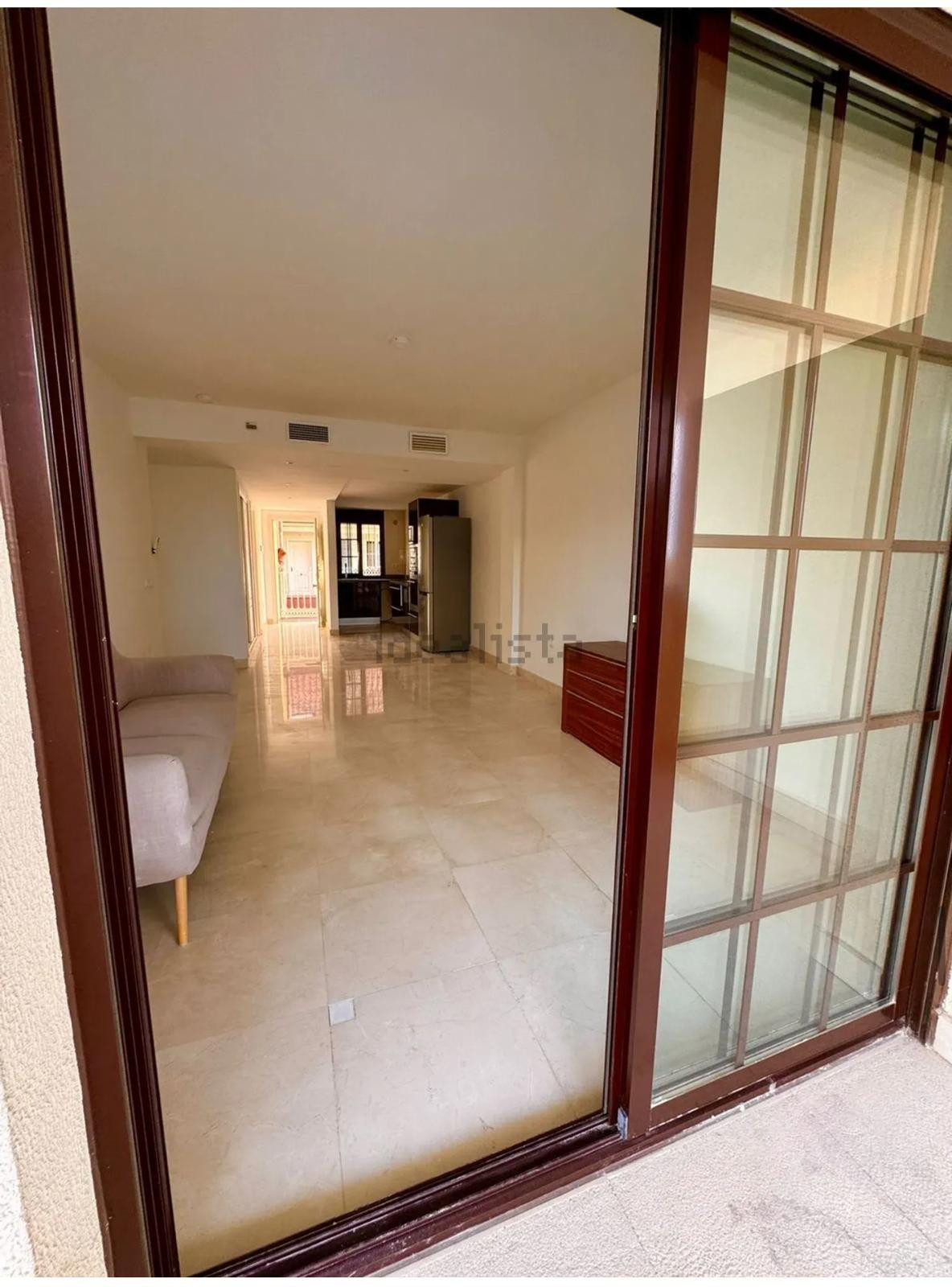 a744e4458140b5611fb119337865037a - 28