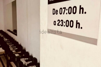 a744e4458140b5611fb119337865037a - 37