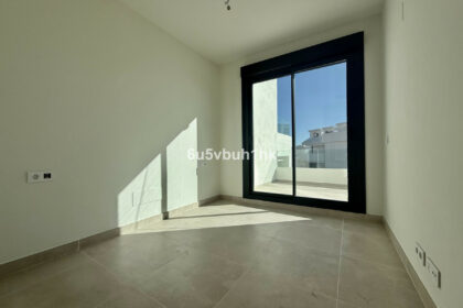 a74758b9ad636571fb0ec4c905e72de8 - 11