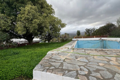 a76853c83dbc181a91ddce66b0f44849 - 18