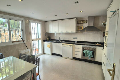 a7b91be2816e5df230166f18860f93fe - 11