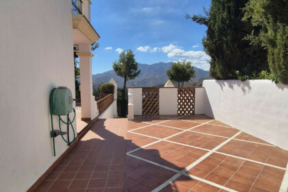 a7b91be2816e5df230166f18860f93fe - 26