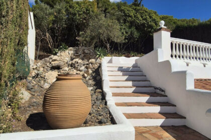 a7b91be2816e5df230166f18860f93fe - 32