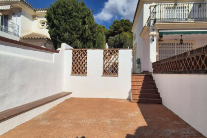 a7b91be2816e5df230166f18860f93fe - 42