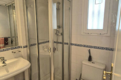 a7b91be2816e5df230166f18860f93fe - 9