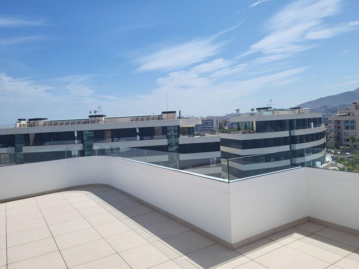 a82e85543bcab4054322fe5cb5fb5f85 - 22