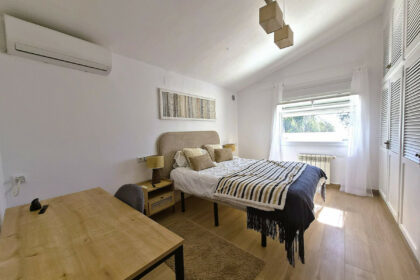 a8b938497e3f9d6e953656c5bb03a120 - 13