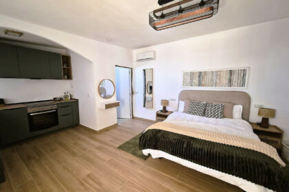 a8b938497e3f9d6e953656c5bb03a120 - 21