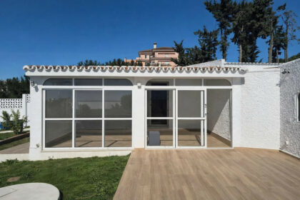 a8b938497e3f9d6e953656c5bb03a120 - 23