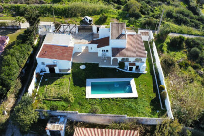 a8b938497e3f9d6e953656c5bb03a120 - 26