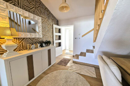 a8b938497e3f9d6e953656c5bb03a120 - 5