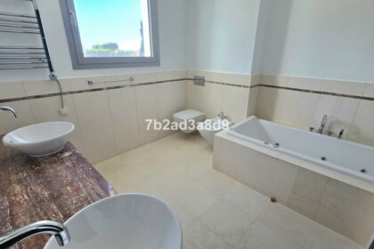 a922f2fdaf7a6e9afedf0318fb5906d7 - 22