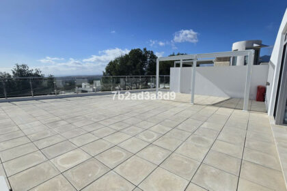 a922f2fdaf7a6e9afedf0318fb5906d7 - 32