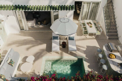 a93d01d1706b3a00f787328990924c4e - 10