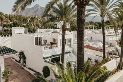 a93d01d1706b3a00f787328990924c4e - 54