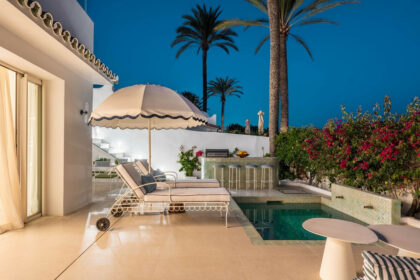 a93d01d1706b3a00f787328990924c4e - 57