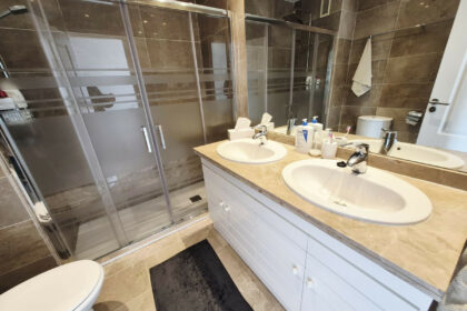 a9891beb341427fd33f8358670b289bb - 16