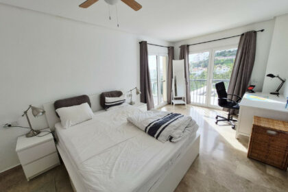 a9891beb341427fd33f8358670b289bb - 19