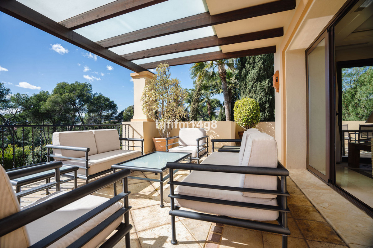 aa14b1a61facd5a2414cf2b89ce4f470 - 25