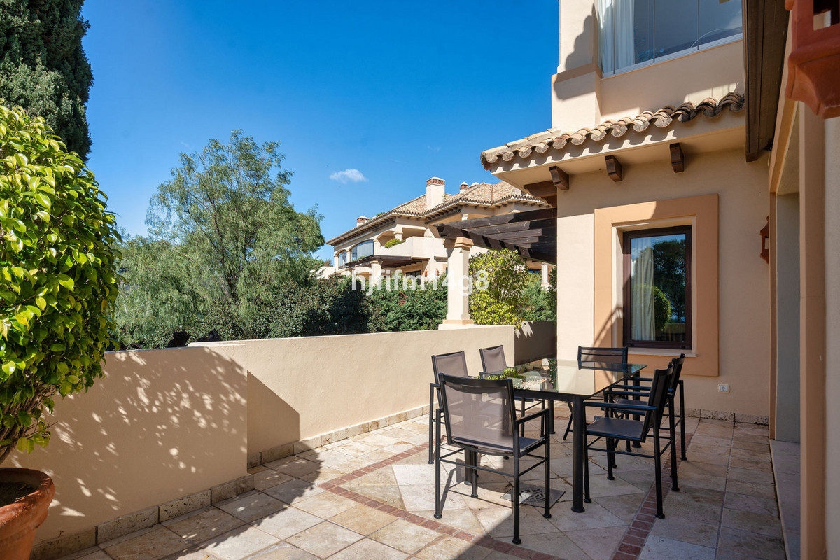 aa14b1a61facd5a2414cf2b89ce4f470 - 28