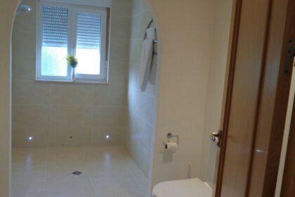 ab02e07b25b7c23038dc2f93016ca234 - 110