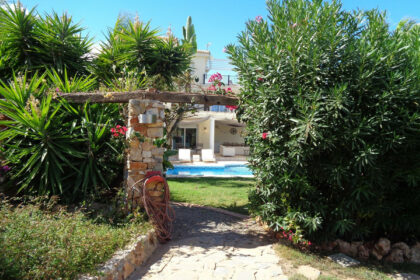 ab02e07b25b7c23038dc2f93016ca234 - 7