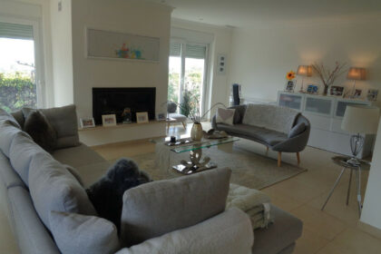 ab02e07b25b7c23038dc2f93016ca234 - 70