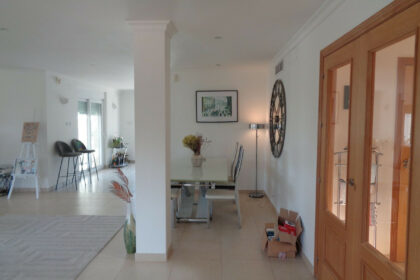 ab02e07b25b7c23038dc2f93016ca234 - 76