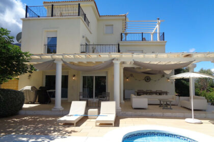 ab02e07b25b7c23038dc2f93016ca234 - 8