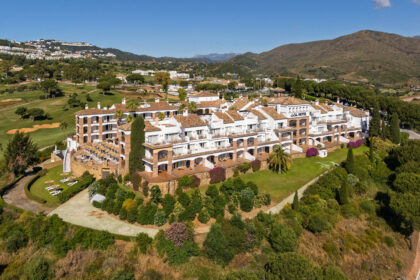 ab623d95cb85cbe0158246fefec45c24 - 15