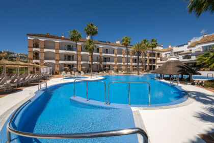 ab623d95cb85cbe0158246fefec45c24 - 18