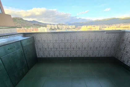 abe3d4ae2ad1917d755b991a17d6f327 - 1