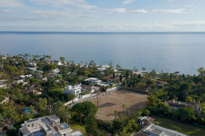 abeaf57a900f9124dbc8c0373e006e69 - 1