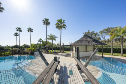 ac4317f3864e40164f2612e4064e668e - 44