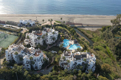 ac4317f3864e40164f2612e4064e668e - 53