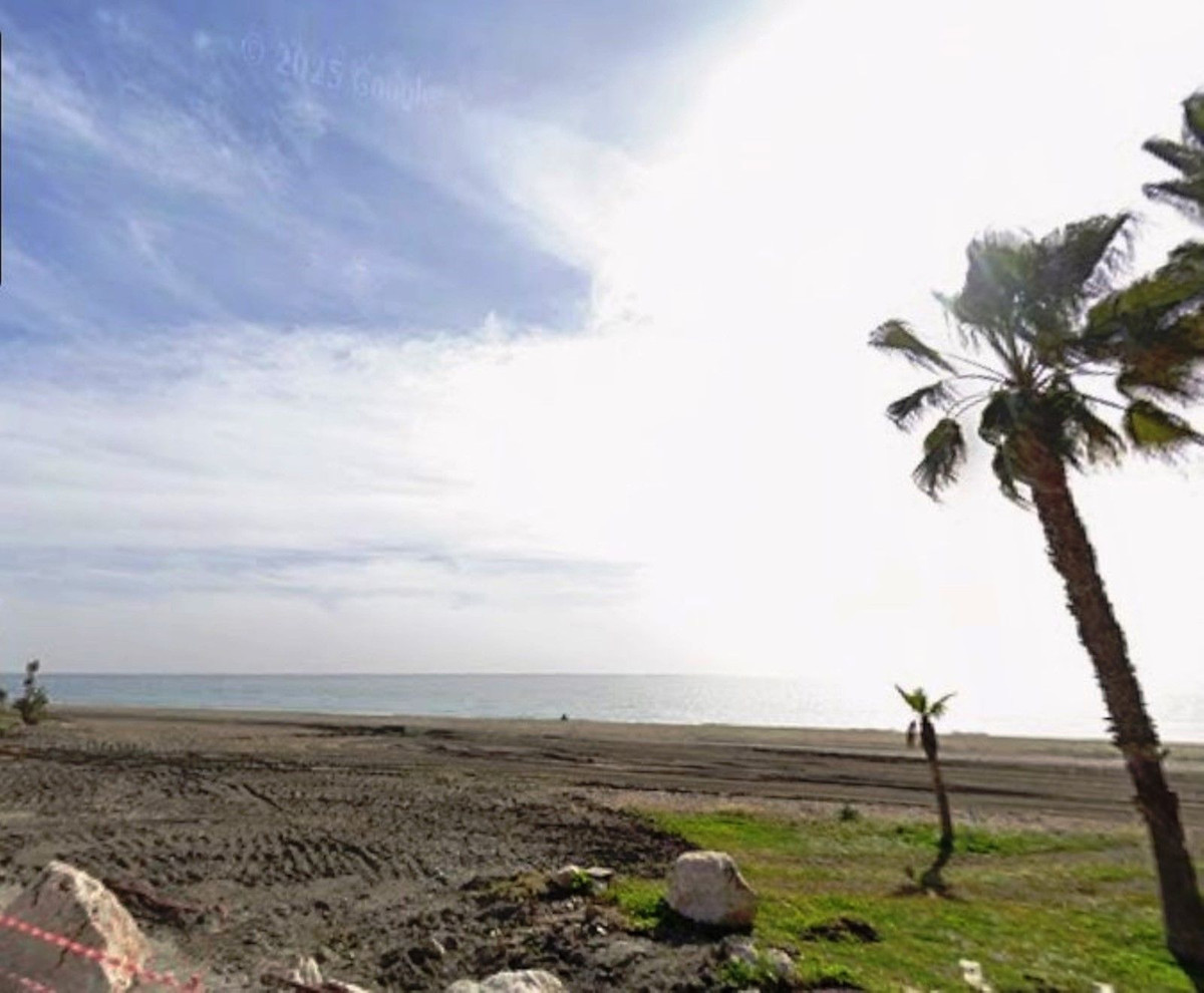 ac6bbebd0ccb788363bd1241a940da4d - 19