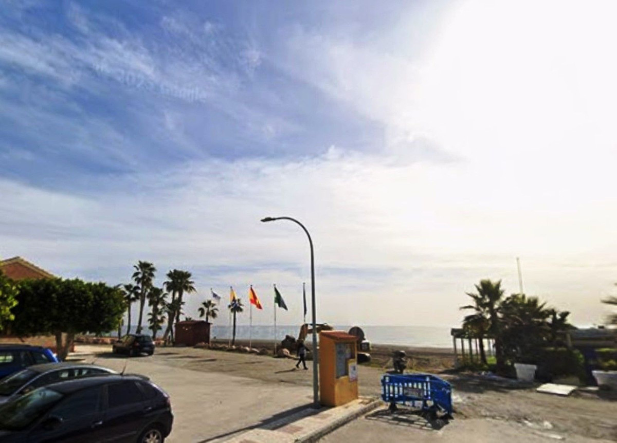 ac6bbebd0ccb788363bd1241a940da4d - 20