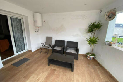 acbce3ebb907d14f9aa0405995f5230c - 11