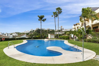 ad0693f19713c3f5a9600eea3e646823 - 23